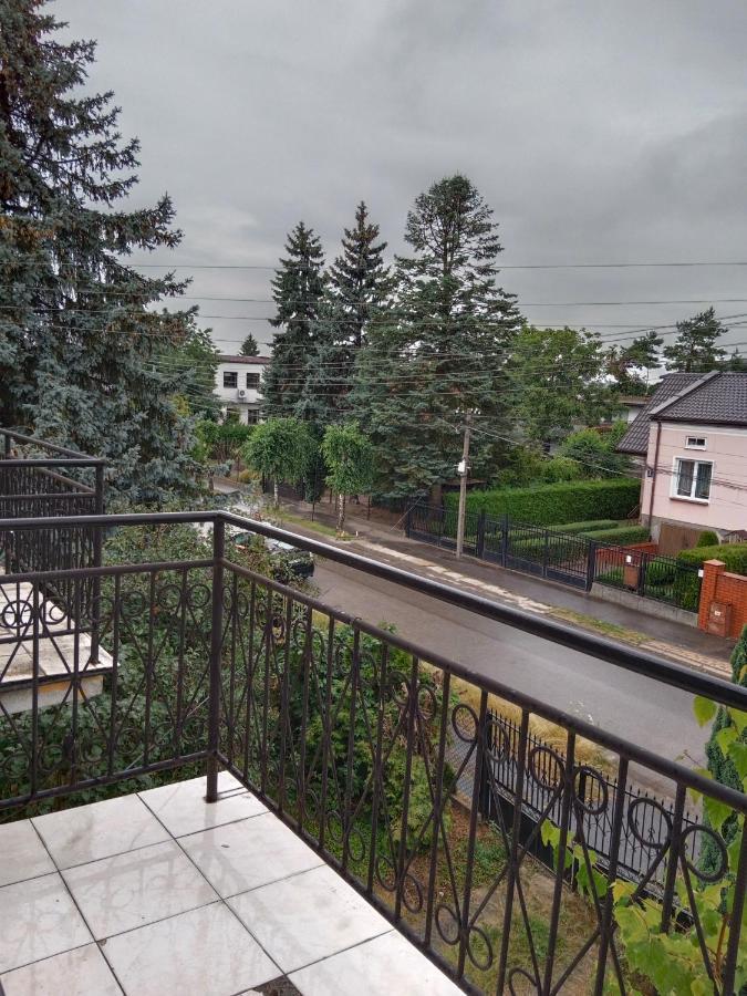 La Madriguera Acomodação com café da manhã Raszyn Exterior foto